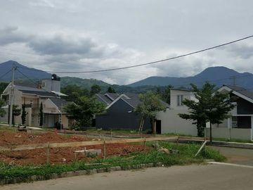 VIEW GUNUNG MANGLAYANG RUMAH BARU SIAP HUNI DI BANDUNG UTARA