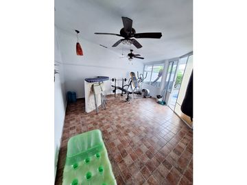 VENTA DE CASA CON PISCINA EN BRISAS DEL GOLF $260,000 #528