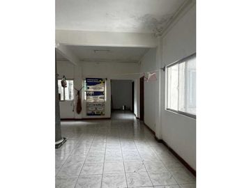 DEPARTAMENTO CENTRICO PARA OFICINA O VIVIENDA EN  VENTA O RENTA