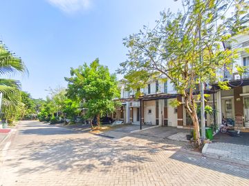 Rumah LT 108 Strategis di BSD 11 Mnt ke Eka Hospital Siap Huni J-52479