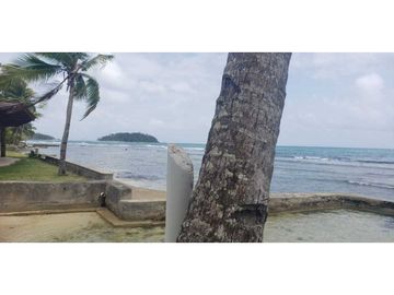 Terreno En Venta Frente Al Mar En Puerto Lindo