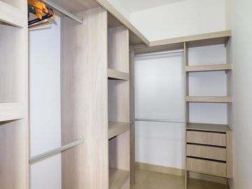 apartamento en venta en sabanilla. Cod V87522