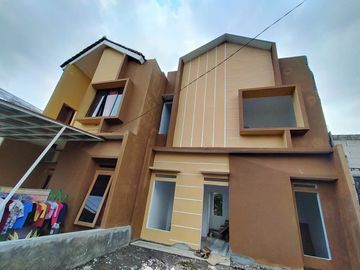 Miliki Rumah kota Bogor suasana desa view gunung Dan Sawah