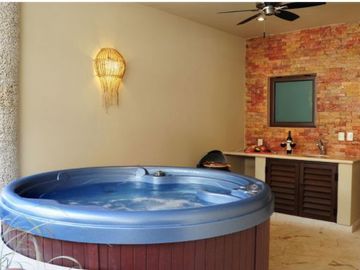 Departamento frente al mar con jacuzzi privado, spa, alberca climatizada, en ven