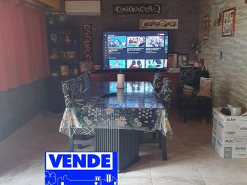 Venta chalet con pileta  en  Gral Rodriguez