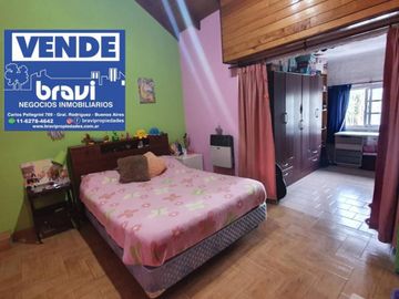 Venta chalet con pileta  en  Gral Rodriguez