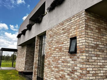 CASA EN VENTA EN VIÑEDOS DEL POLO