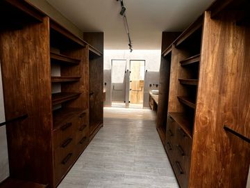 CASA EN VENTA EN VIÑEDOS DEL POLO