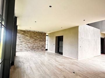 CASA EN VENTA EN VIÑEDOS DEL POLO
