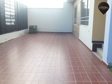 Casa de venta en Miraflores – código:16901