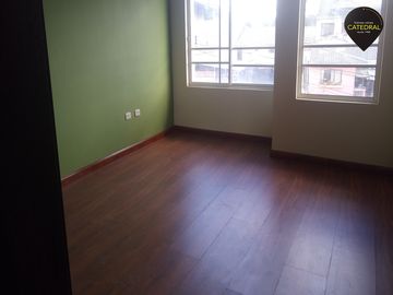 Casa de venta en Miraflores – código:16901
