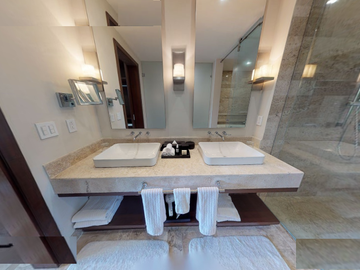 Departamento, alberca privada de lujo en  Playa del Carmen