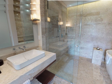 Departamento, alberca privada de lujo en  Playa del Carmen