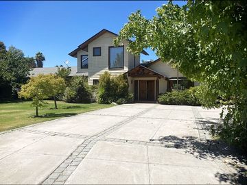 Casa en parcela venta 4D/3B Club de Golf Oliveto - Talagante