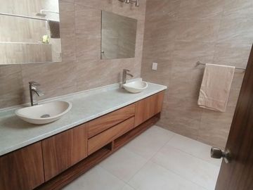 Casa en venta en Ribera del Pilar