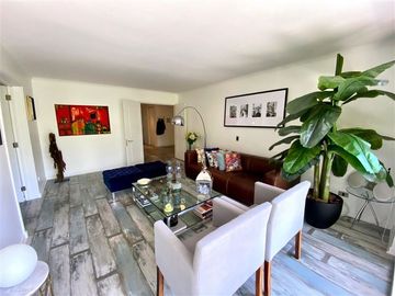 Departamento en Venta en Depto en venta remodelado 4D4B Estar| Gran Vista| Las Condes| One Propiedades