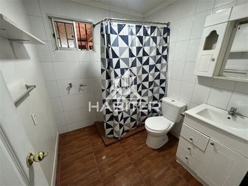 Casa en venta de 3 dorm. en Curicó los niches