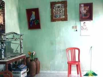 Rumah Luas di Perumahan Puri Hutama Klaten