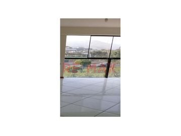 🌟 ¡Oportunidad única para empresas y emprendedores! 🌟

🏢 Venta de Oficina en una ubicación estratégica.
📍 Dirección: Av. Prolongación Javier Prado