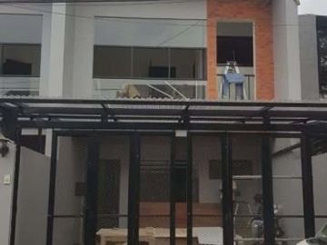 Rumah baru gunung batu dekat gateway pasteur bandung