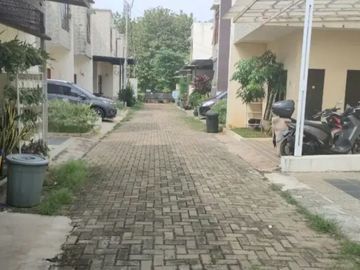 2 Lantai hanya 1,15 M, Rumah di dalam cluster Pondok Aren, GB-7895