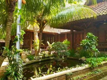 Dijual Tanah Beserta Bangunan Resto Di BSD