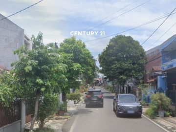 DIJUAL RUMAH LOKASI STRATEGIS AKSES JALAN 2 MOBIL