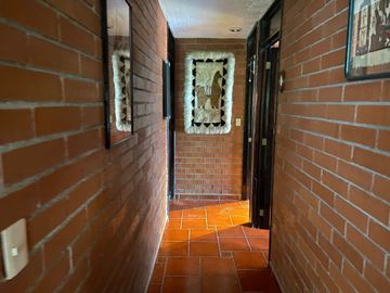 Excelente Casa en Venta Uniplanta