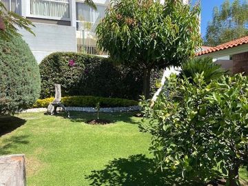 Excelente Casa en Venta Uniplanta