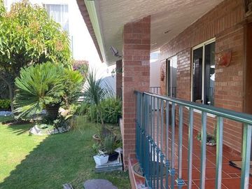 Excelente Casa en Venta Uniplanta