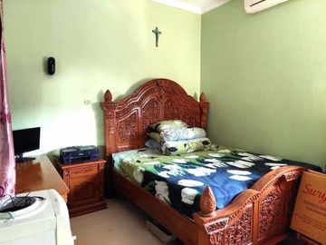 Rumah Hook Luas di Pondok Permai Kadipiro
