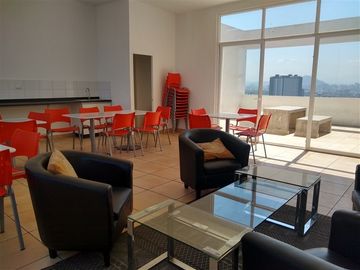 Departamento en venta de 1 dorm. en Estación Central