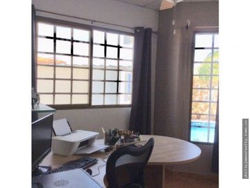 Venta: Casa 4 recámaras con piscina en Aguadulce