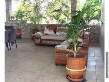 Venta: Casa 4 recámaras con piscina en Aguadulce