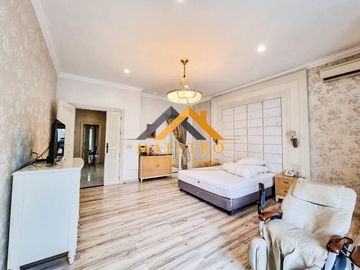 Dijual Rumah Super Lux Full Furnish Komplek River View Polonia
