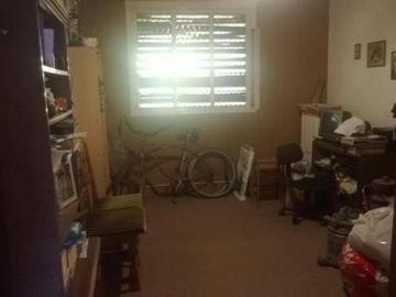 Casa de 200 m2 con gge y quincho IMPECABLE