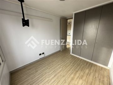 Departamento en arriendo de 2 dorm. en San Miguel