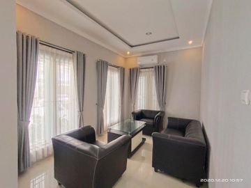 Rumah mewah luxury dalam perumahan elit di jln Palagan KM 7