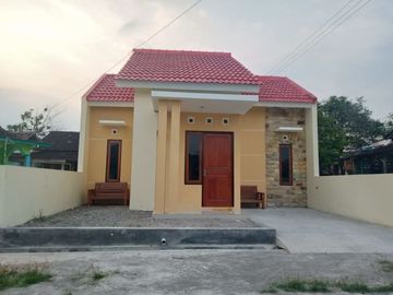 Rumah Cantik Modern Perum Senden Mulai 200-an JT