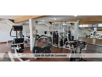 Se Vende Casa en Club de Golf de Coronado 