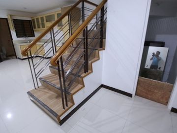 PH742 Townhouse For Sale In Teachers Village At 16.5M QC