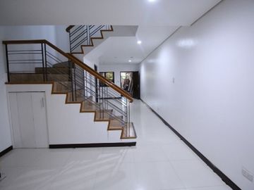PH742 Townhouse For Sale In Teachers Village At 16.5M QC