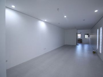 PH742 Townhouse For Sale In Teachers Village At 16.5M QC