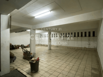 Rumah Mewah Eksklusif 4 Lantai Di Cempaka Tomang