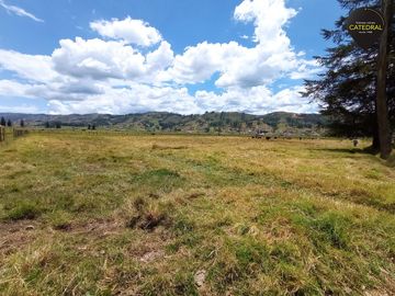 Terreno de venta en Tarqui - Redondel de Cumbe – código:17813