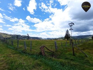 Terreno de venta en Tarqui - Redondel de Cumbe – código:17813