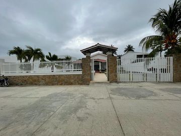 casa campestre en venta en playa mendoza. Cod V86026