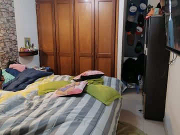 SE VENDE HERMOSA CASA DE 4 PISOS  EN BOITA