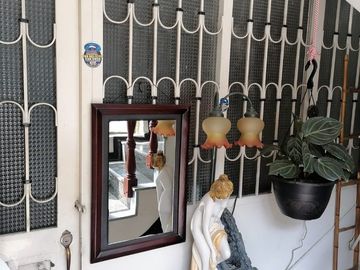 SE VENDE HERMOSA CASA DE 4 PISOS  EN BOITA