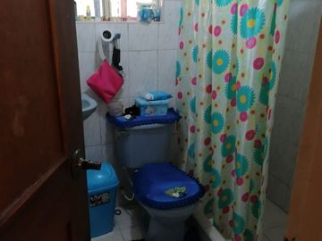 SE VENDE HERMOSA CASA DE 4 PISOS  EN BOITA